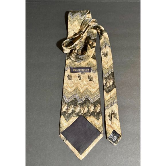 Barrington Silk Necktie Zig Zag Oak Leaf Pattern Brown Green Gold Vintage Silk - Picture 2 of 4